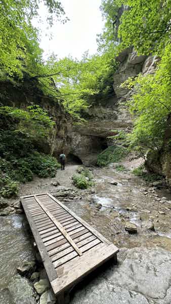  Красоты Аргунского ущелья: от водопада к сторожевым башням - фото 4