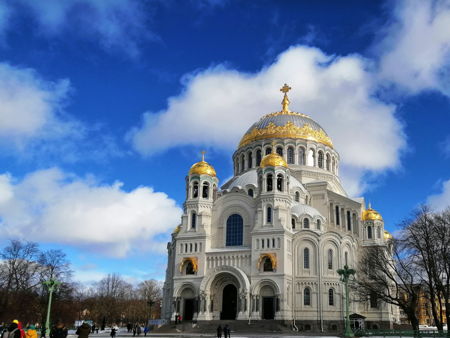 Петровский док