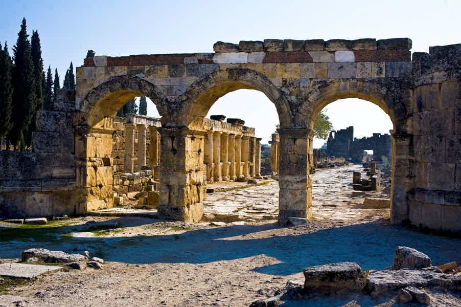 Памуккале: «хлопковый замок», Иераполис и бассейн Клеопатры из Белека - фото 4