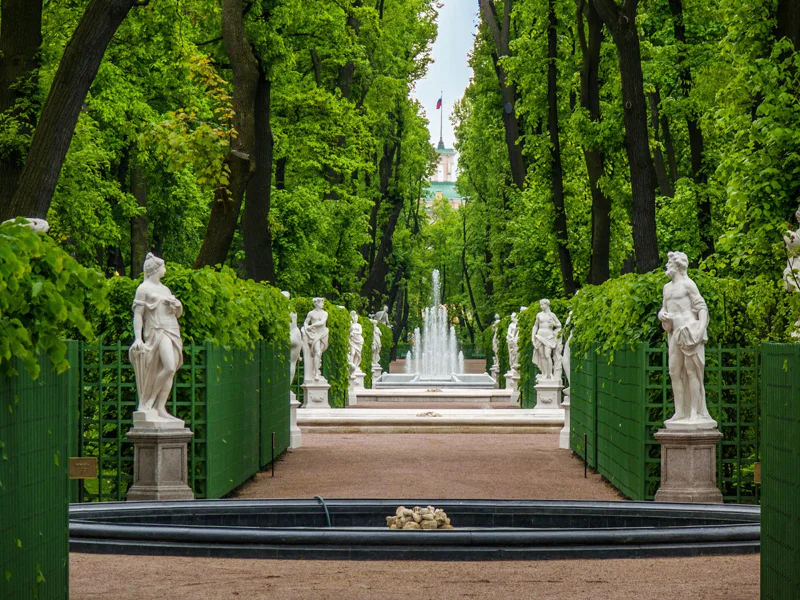Обзорная по Петербургу и Петропавловская крепость с личным гидом — фото 4, Санкт-Петербург | Покатаем
