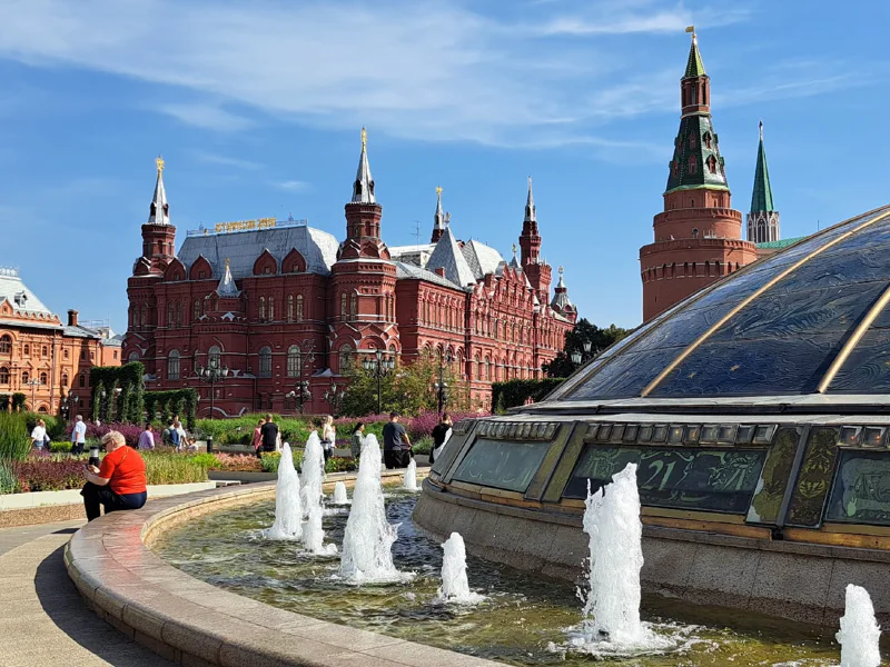 Москва за 4 часа: на автобусе по главным местам столицы с прогулками — фото 6, Москва | Покатаем