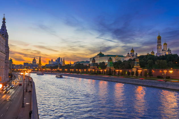 Вечерняя прогулка: от Киевского до Кленового бульвара или Китай-города
