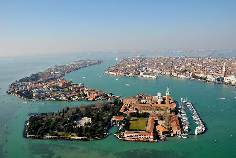 Полет над Венецией на вертолете - фото 6