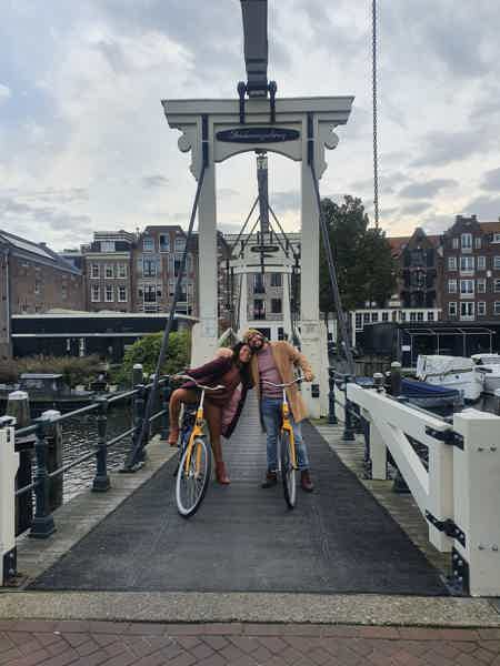 Комбинированный тур пешком 2 часа, а затем на лодочке по Амстердаму 2 часа - фото 1