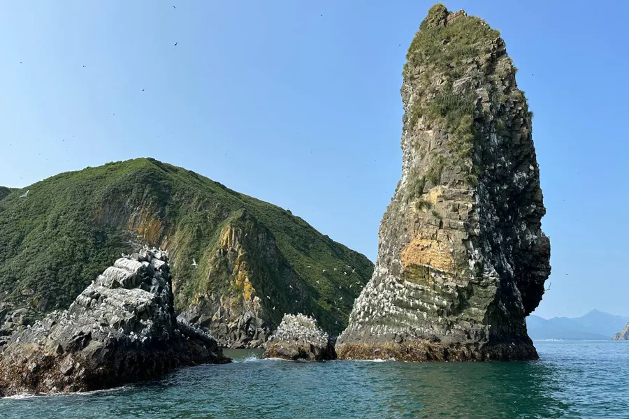 Морская прогулка к острову Старичков: морская рыбалка и крабовое сафари — фото 1