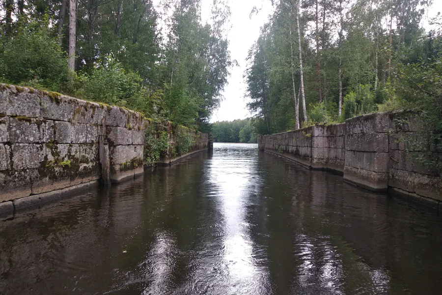 Прогулка на катере по Сайменскому каналу и вдоль парка Монрепо — фото 1