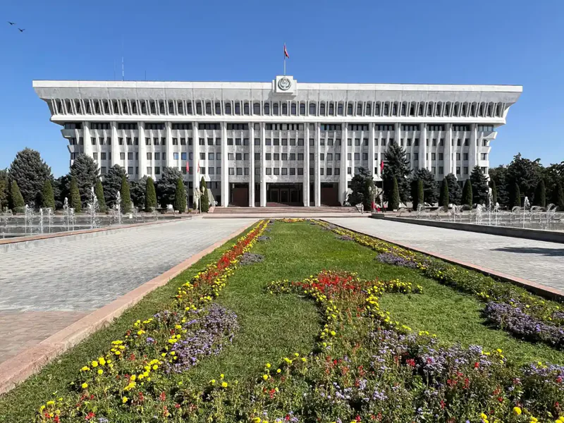Пешая экскурсия по Бишкеку и посещение Государственного исторического музея — фото 4, Бишкек | Покатаем