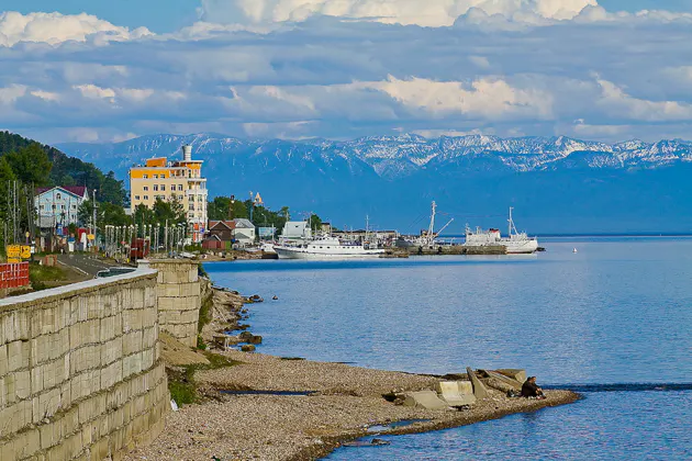 Листвянка: сплав на байдарках по Байкалу и Ангаре + музей Тальцы — фото 3