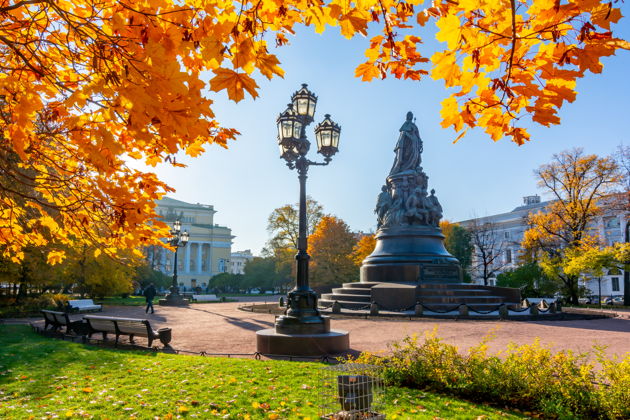 Виды Парадный Петербург: обзорная экскурсия по главным достопримечательностям