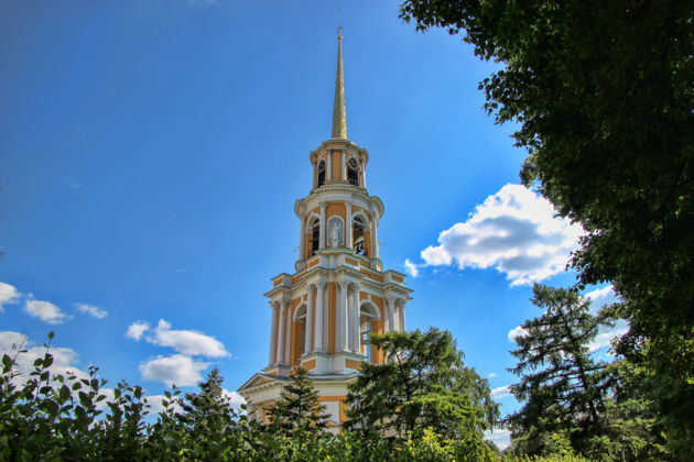 Гой ты, Русь! На родину Есенина — Константиново и Рязань