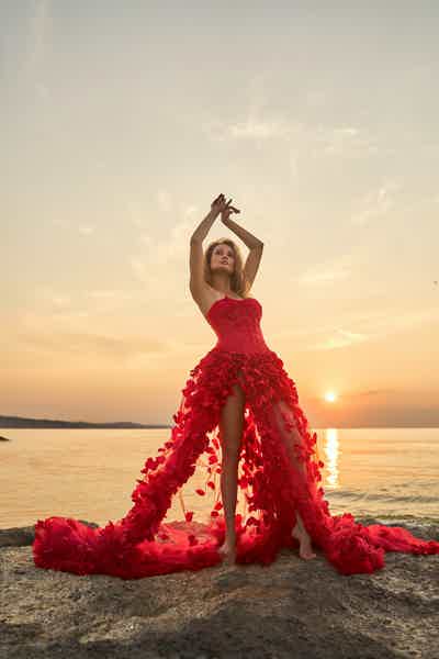 Фотосессия в летящем платье на пляже Хойана - фото 1