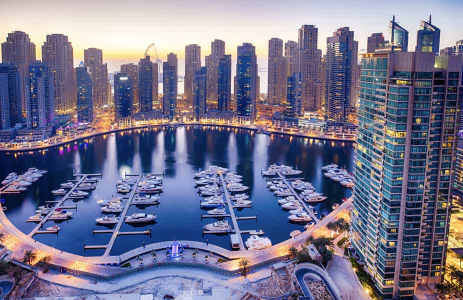 Dubai Marina: Guided Sightseeing Tour by Speedboat - photo 4