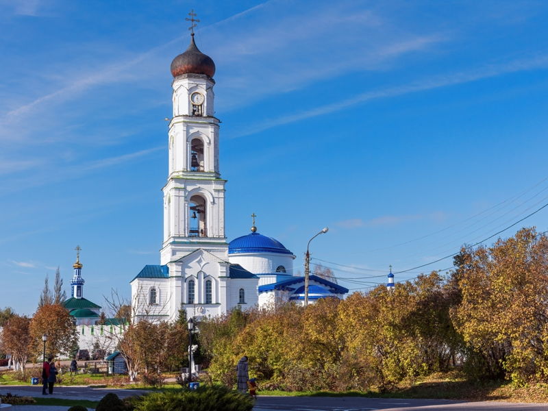 По окрестностям Казани: Свияжск, Раифа, Иннополис и Вселенский храм - экскурсия в Казань, Россия