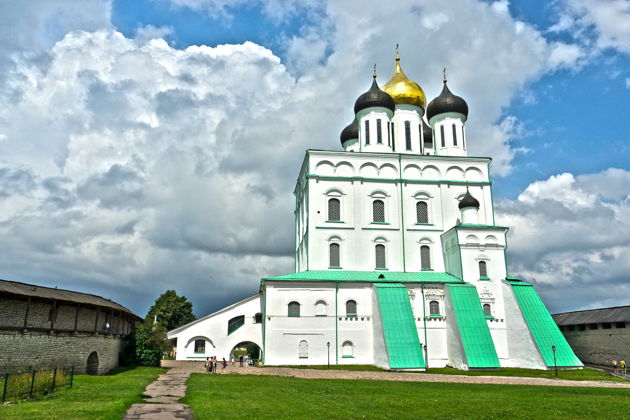 Виды Псков – Изборск – Печоры для школьных групп