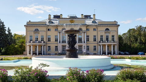 Александринский дворец
