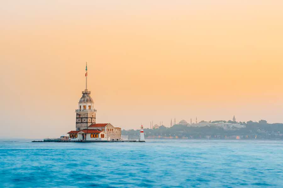 Bosphorus Sunset Cruise on a Luxurious Yacht - photo 2