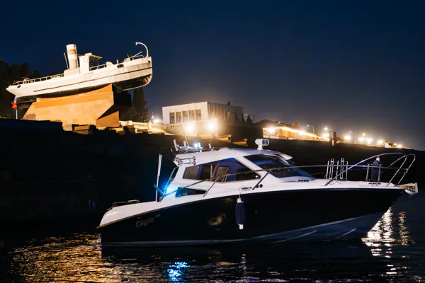 Нижний Новгород с воды: катер, закаты и огни ночного города — фото 5, Нижний Новгород | Покатаем