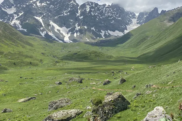 Горные места Казбеги — фото 2