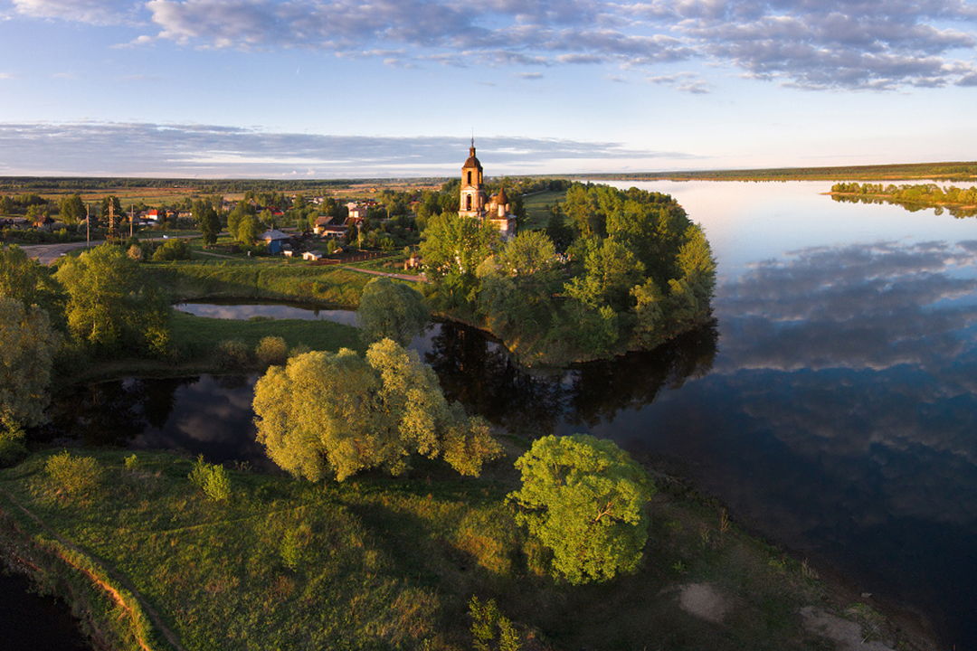 Замок Понизовкиных, Некрасовские места и родина А.М. Опекушина — фото 4