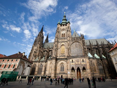 Золотая улочка 