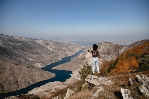 Горный Дагестан: Сулакский каньон, бархан Сарыкум, форелевое озеро