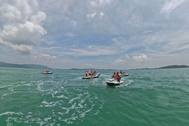 4 часа на гидроциклах (jetski) по островам Пхукета