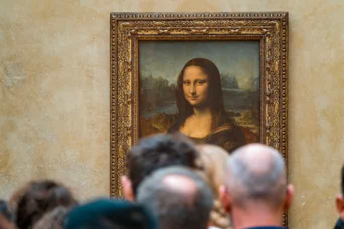 Louvre: Pass-the-Line Guidance to Mona Lisa