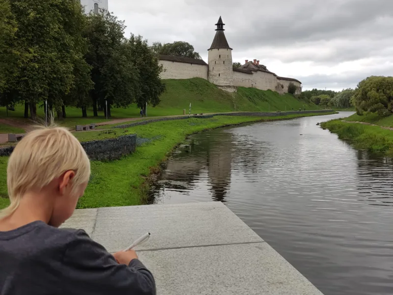 Открытки из Пскова — прогулка с архитектором — фото 2, Псков | Покатаем