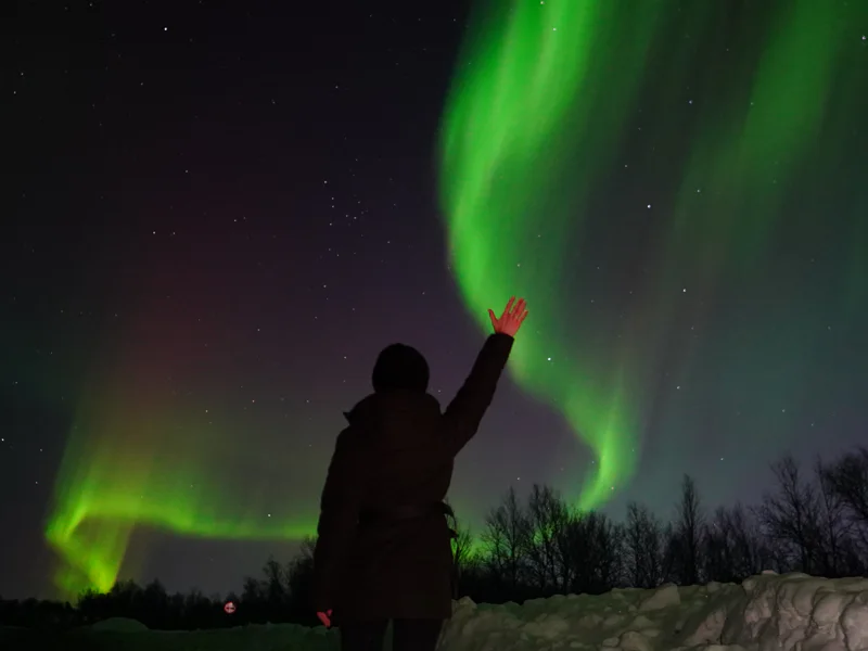 В погоне за северным сиянием с профессиональным фотоаппаратом — фото 5, Мурманск | Покатаем
