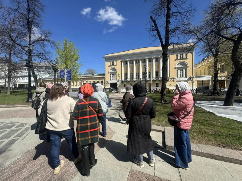 «Мостовая души»: с Маяковским по бульварам и переулкам — фото 5, Москва | Покатаем