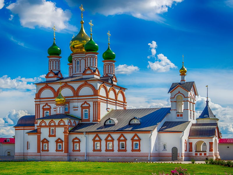 Обзорная экскурсия по Ростову Великому на транспорте туристов - экскурсия в Ростов Великий, Россия