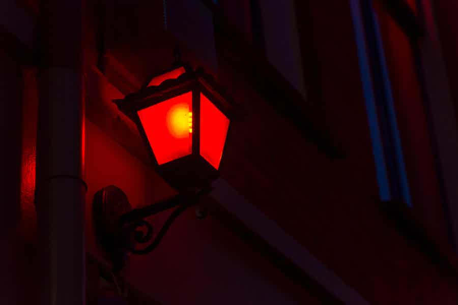Amsterdam: Red Light District Pub Crawl - photo 6