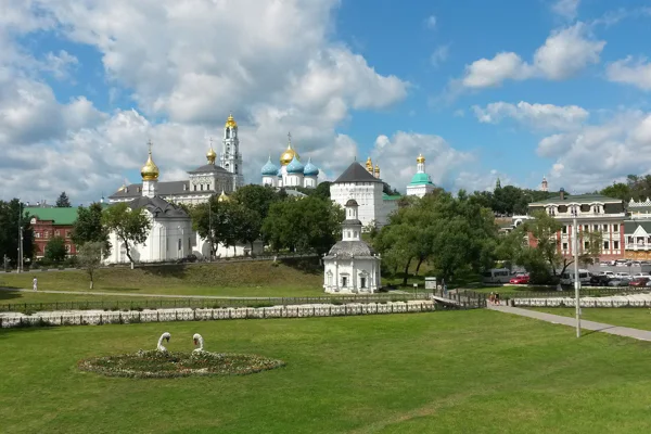«Троице-Сергиева Лавра — главный монастырь на Руси»: индивидуальный тур — фото 6, Сергиев Посад | Покатаем