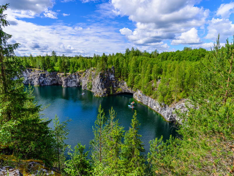 В мини-группе по Карелии: Рускеала, Мраморный каньон и водопады