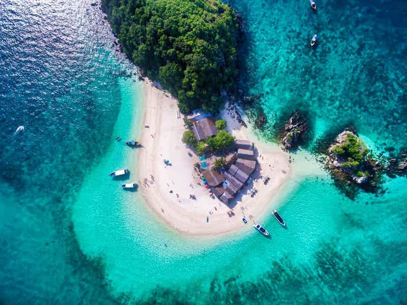 Тайны острова Джеймса Бонда — длиннохвостая лодка, каноэ и пляжи - фото 4