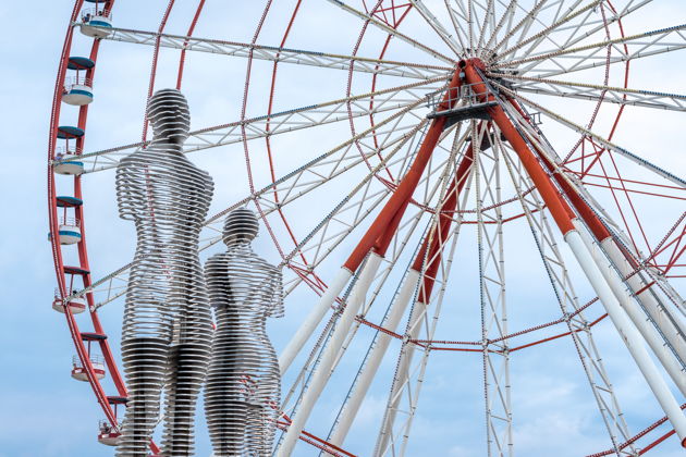 Виды Грузия 360: от морских пейзажей Батуми до вершин Казбеги