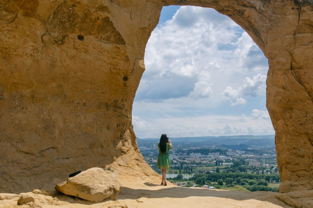 Медовые водопады, гора Кольцо и замок коварства и любви индивидуально