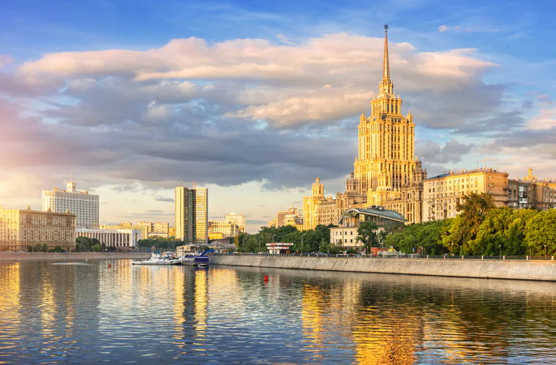 Ройал-круиз по Москве реке на теплоходе-ресторане — фото 2