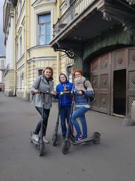 Прогулка по центру Петербурга на электросамокатах - фото 3
