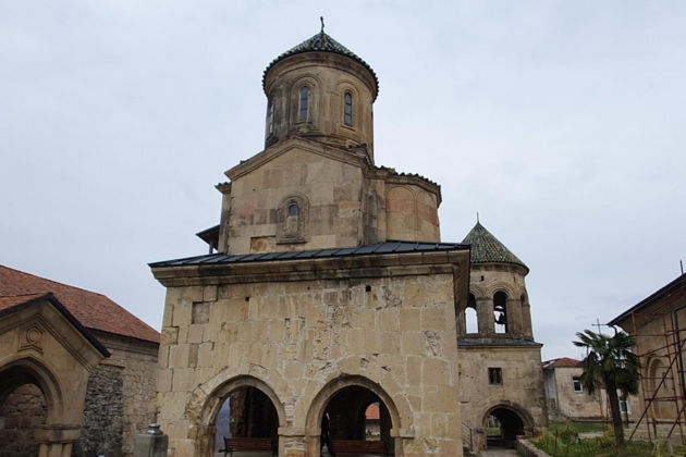 Виды Каньоны Кутаиси и Монастырь Моцамета 