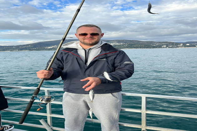 Рыбалка с пикником в Черном море