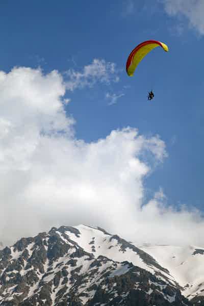 Захватывающий горный тур с полётом на параплане - фото 3