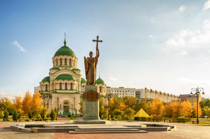 Владимир — столица и провинция