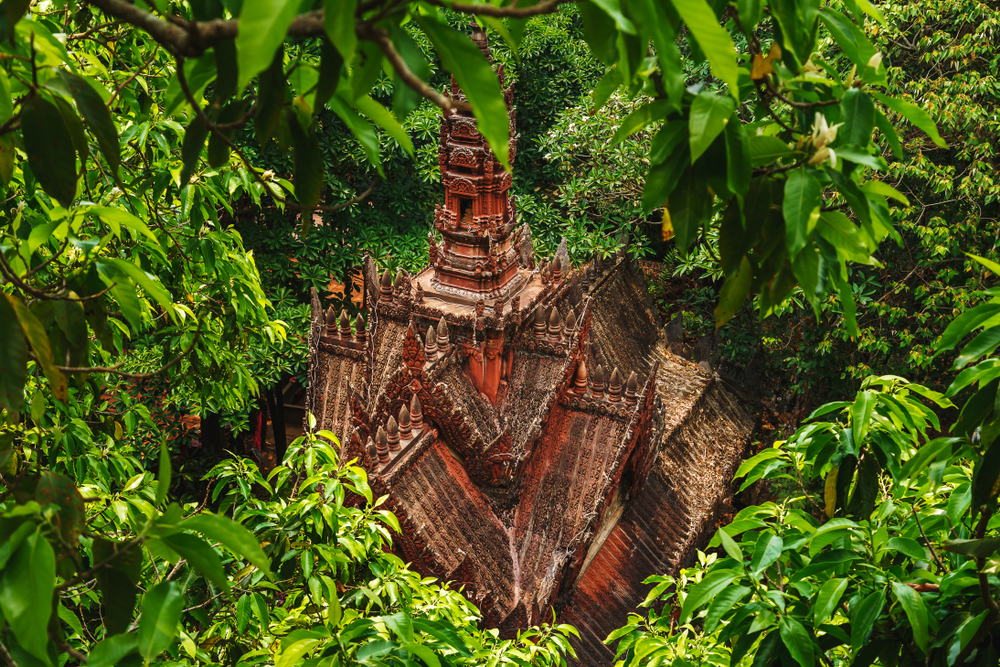 По следам Лары Крофт: Ангкор Ват и Пном Кулен в Камбодже (2 дня/1 ночь)