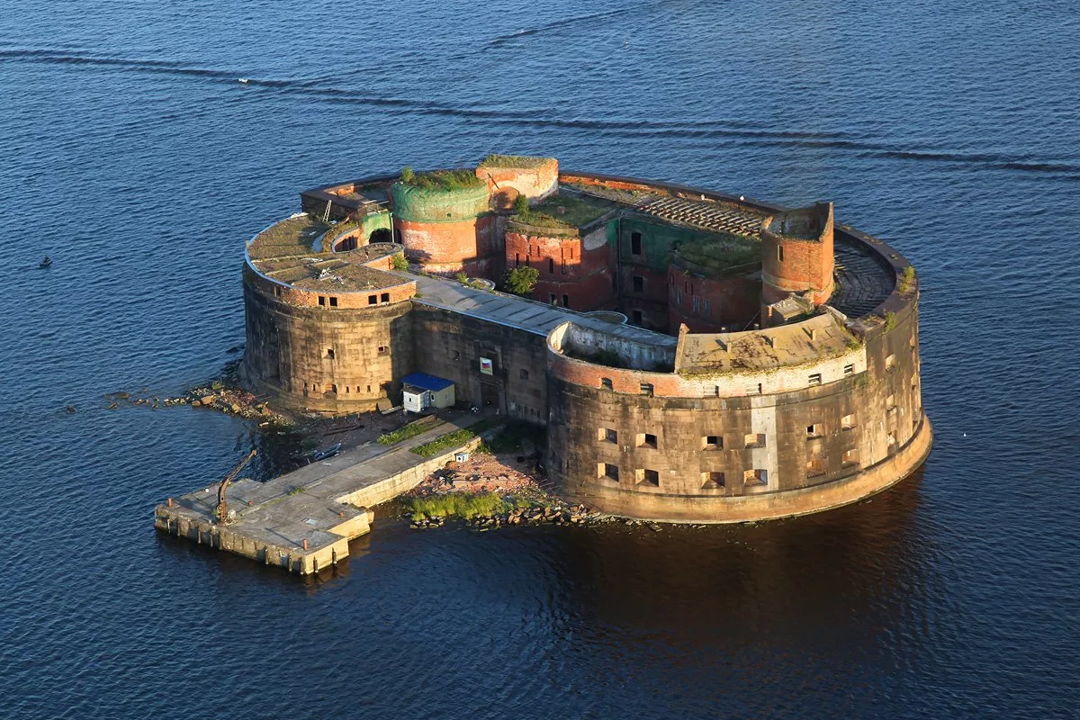 Экскурсия в Кронштадт на машине + Морской собор — фото 2
